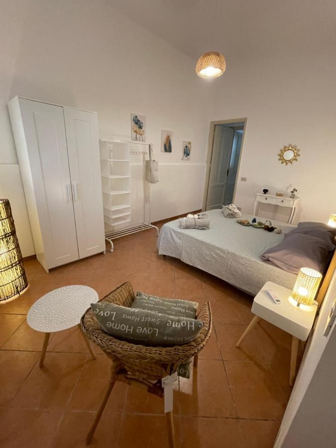 Casa Vacanze Baglio Barcellona Mondello 巴勒莫 外观 照片