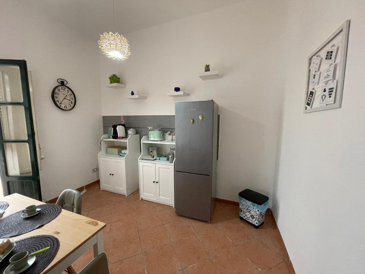 Casa Vacanze Baglio Barcellona Mondello 巴勒莫 外观 照片