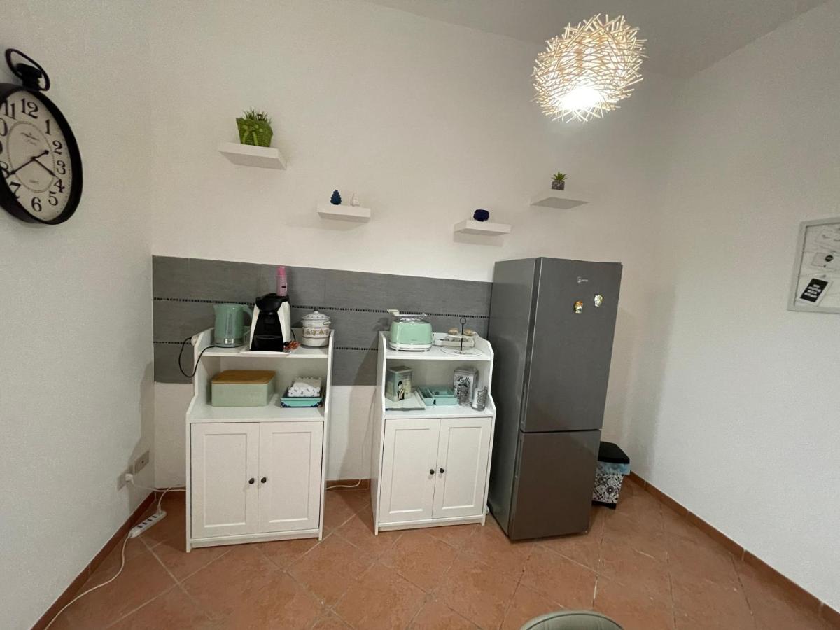 Casa Vacanze Baglio Barcellona Mondello 巴勒莫 外观 照片